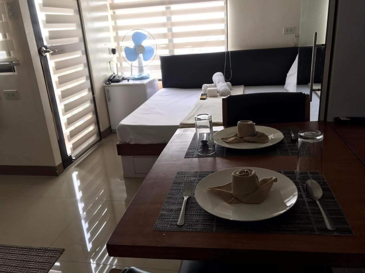 Apartamento Mabolo Garden Flat A7 Near Ayala Mall Cebú Exterior foto